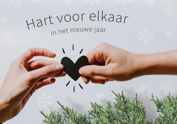 Hart voor elkaar waarbij twee handen een hart vasthouden Voorkant