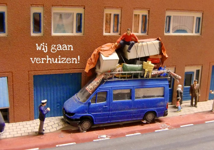 Verhuiskaart volgeladen bus Voorkant